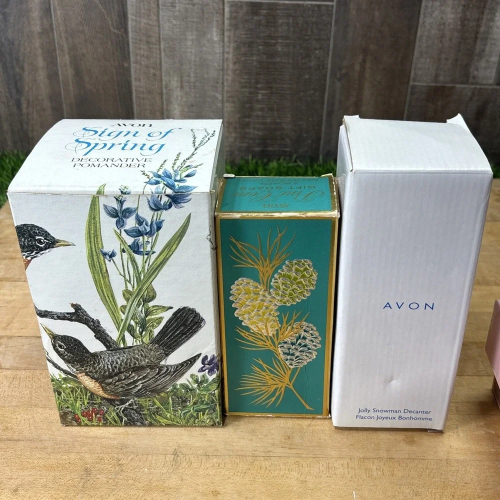 Vintage Avon & Amway NOS Soap Gift Set Lot 7 Pc Decorative Collectible Bath